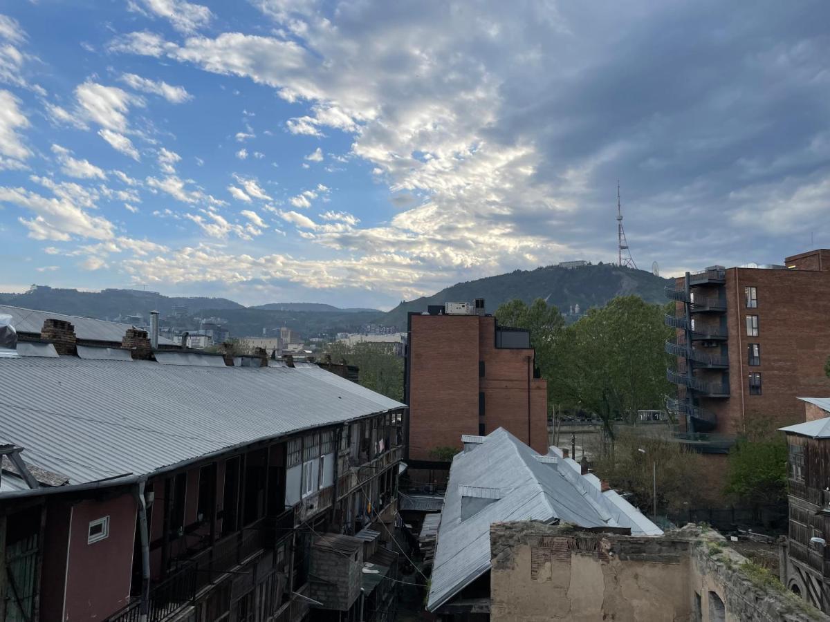 Roofs Apartment Tbilisi Exterior photo